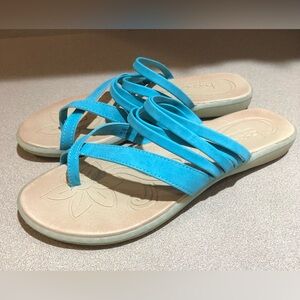 BOC Born Aqua Blue Strappy Suede Strap Sandals Sz. 10